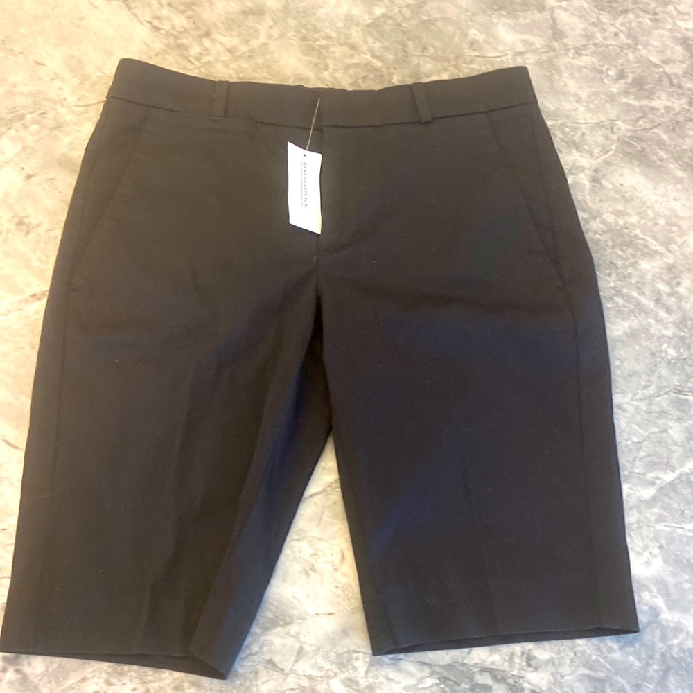Banana Republic brand new “long shorts”